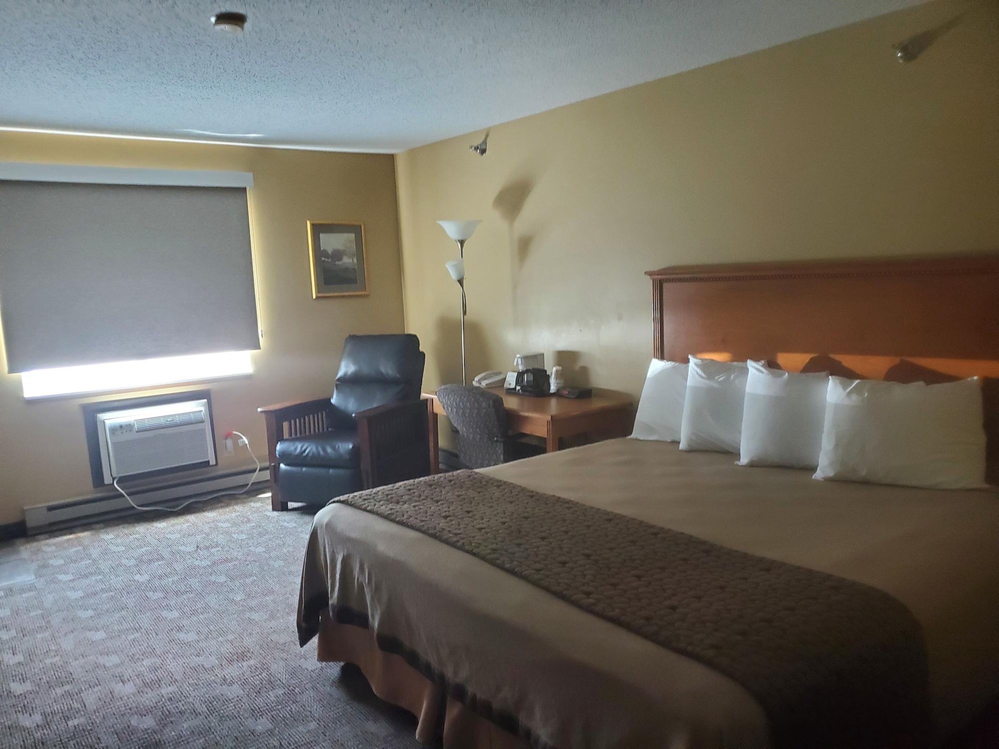 Governors Inn A Travelodge By Wyndham Пиер Екстериор снимка