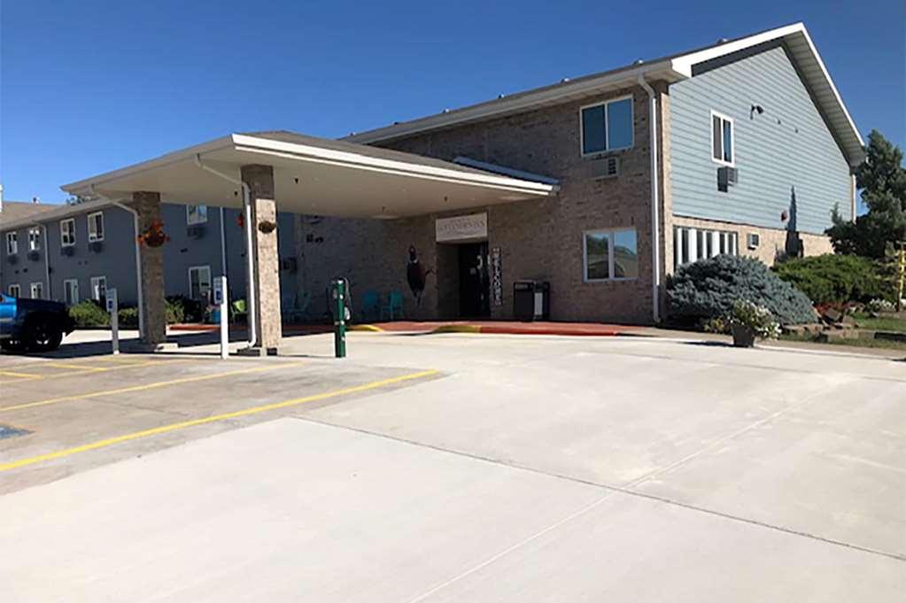 Governors Inn A Travelodge By Wyndham Пиер Екстериор снимка